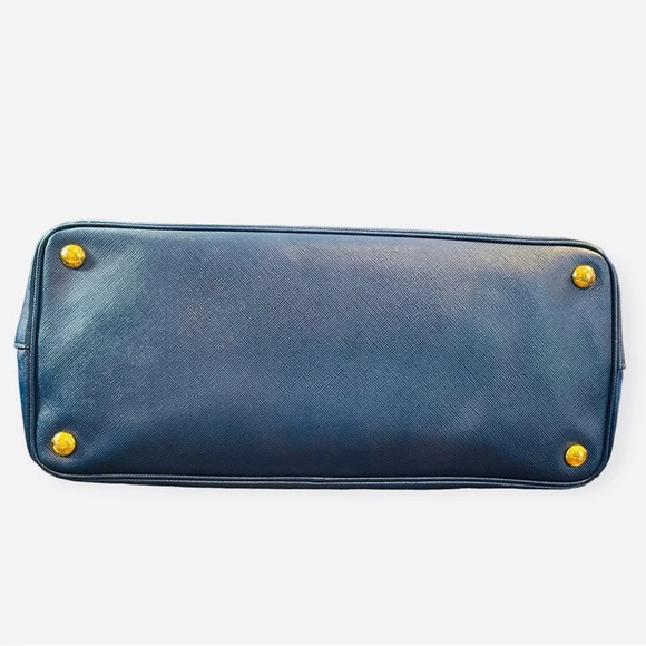 PRADA Galleria Lux Large Saffiano Double Zip Satchel Tote - Picture 14 of 16